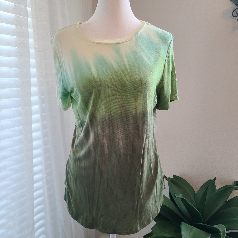 Old Navy Green Tie-Dye Ombre Tee